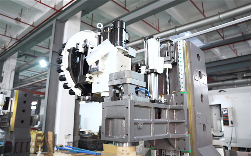 Making the complex simple: steps to use a drilling and tapping 5-axis machine